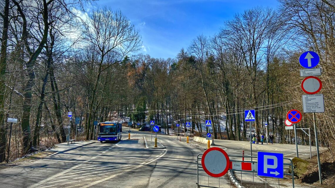Zoo w Krakowie – dojazd i parking Zoo w Krakowie – dojazd i parking
