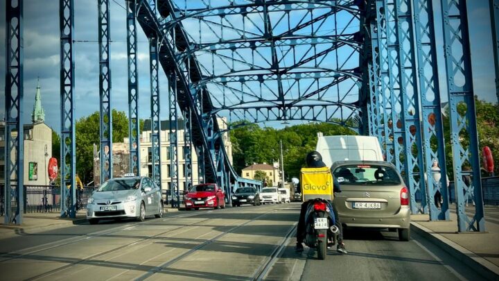Zamknięcie mostu Grunwaldzkiego w Krakowie spowodowało duże korki