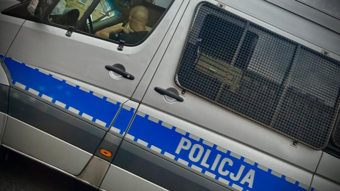 Wzmożone działania drogówki na krakowskich ulicach. Gdzie kierowcy powinni zachować szczególną ostrożność?