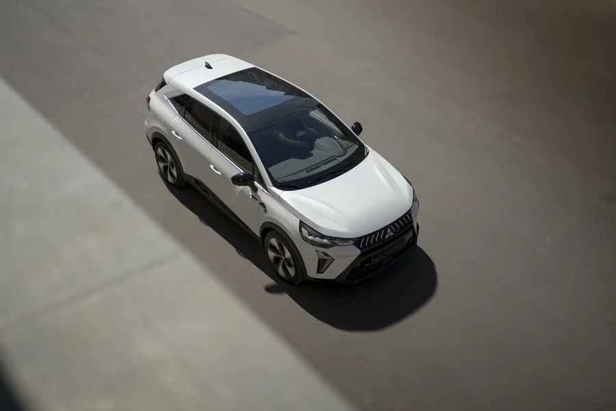 Nowy Mitsubishi Grandis wjeżdża do Krakowa